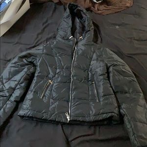 Black winter rain puffer jacket new with tag sizeM